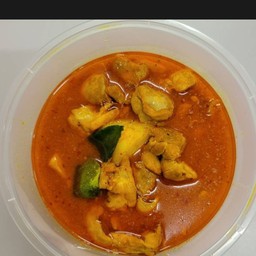 M-209 แกงกะหรี่ไก่ (กับข้าว ถ้วยเล็ก)