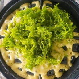 วาฟเฟิลไส้แตก (ร้านคูมะ)