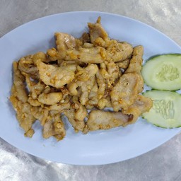 หมูชิ้นทอดกระเทียม