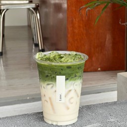 มัทฉะลาเต้ (นมโอ๊ต)