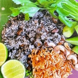 ข้าวผัดกานาฉ่ายเจ