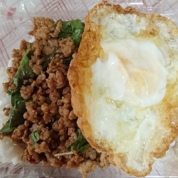 เจ๊รี กระเพรามหาเฮง ถนนจันทน์