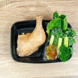 คีโต น่องสะโพกไก่ต้มน้ำปลา (Keto) 067