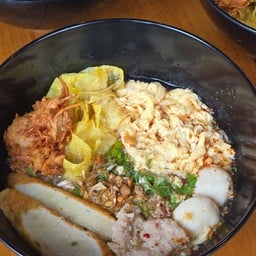 ก๋วยเตี๋ยวต้มยำ ซุปไข่ !!!