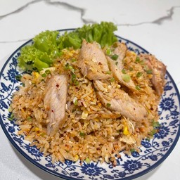 ข้าวผัดคอหมูย่างแจ่วฮ้อน