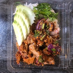 ข้าวยำไก่แซ่บ