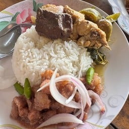 น้องดาวข้าวแกงเมืองคอน บรมราชชนนี