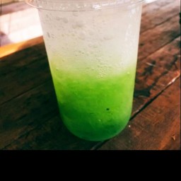 กีวี่โซดา