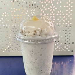 น้ำเต้าหู้งาดำปั่นทรงเครื่อง