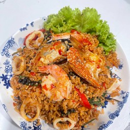 ข้าวผัดทะเลขี้เมา