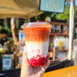 สตอเบอร์รึ่ชาไทย