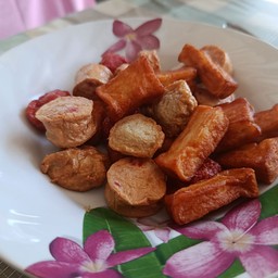 ทอดรวมลูกชิ้น