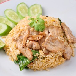ข้าวผัดหมู