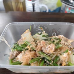 สุกี้แอนด์หมูสะเต๊ะ คุณรุ่ง