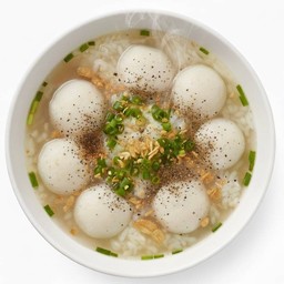 ข้าวต้มลูกชิ้นปลา