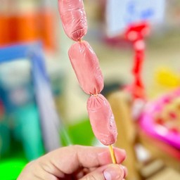 ไส้กรอกแดง