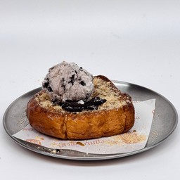 โทสต์บราวชูก้า โอริโอ้