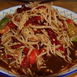 หมูอ้วน ตามสั่ง