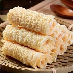ฟองเต้าหู้ม้วน
