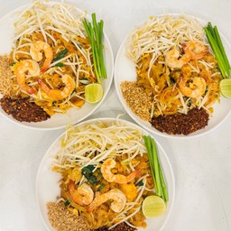 ผัดไทกุ้งสด