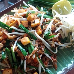 ผัดไทยหมู