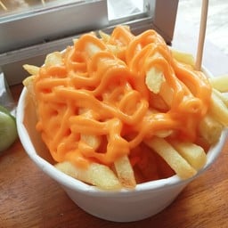 นู๋เต้นข้าวกล่อง ซุปไก่โบราน