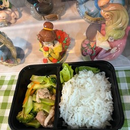 Pig a boom เดอะไพรเวซี่คอนโด รัชดา-สุทธิสาร