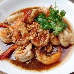 กุ้งคั่วน้ำปลากระเทียม