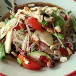 ขนมจีนแม่บังอรหมู่9