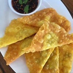 เกี๊ยวหมูทอด