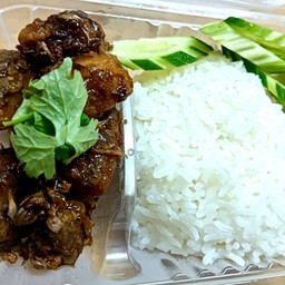 ปลากะพงทอดกระเทียม