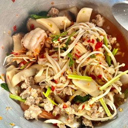 ยำเห็ดรวม