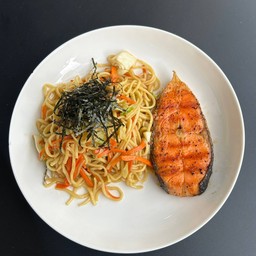 Yakisoba steak Salmon