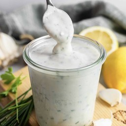 Home made Ranch  รานช์