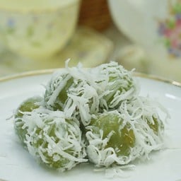 ขนมต้มอบควันเทียน