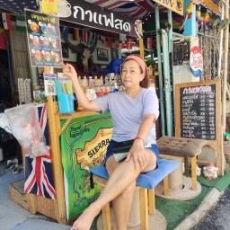 กาแฟสดลุงหนวด