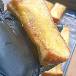 ปังปิ้งเนยนม