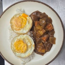 ข้าวแกงกระหรี่+ไข่ดาว