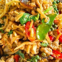 ข้าวหน้าผัดฉ่าหมูสับ