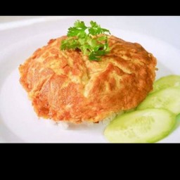 ข้าวไข่เจียวปูอัด