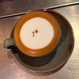 คาปูชิโน่ร้อน.