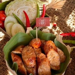 แม่อุ่น:ไส้กรอกอีสาน&ไส้อั่ว  สาขา Amazon space 314