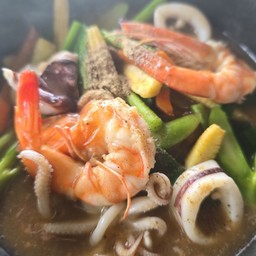 ราดหน้าทะเล