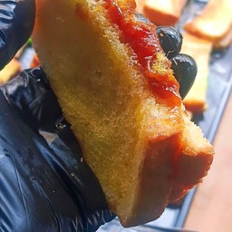 ปังปิ้งพริกเผาหมูหยอง