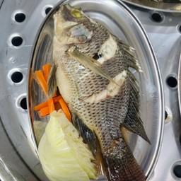 ปลานิลนึ่ง