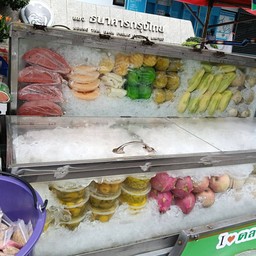 มะม่วงเปรี้ยวแก้วขมิ้นน้ำดอกไม้