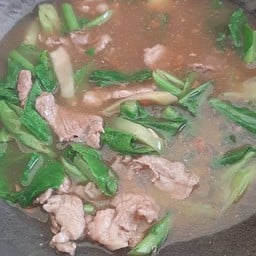 เจ๊แหม่ม หอยทอด ผัดไท ข้างเซเว่นราชพฤกษ์