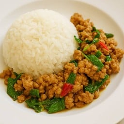 มุมอร่อย (ข้าวกะเพรา ข้าวไข่เจียวทรงเครื่อง)