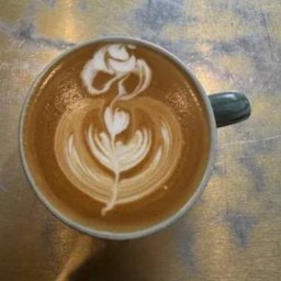 คาปูชิโน่ร้อน