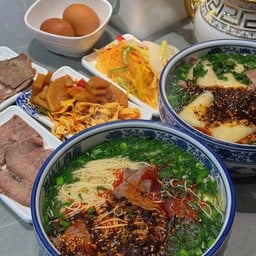 หลานหนิวหนิว หลานโจ ราเมงเนื้อ พัทยาใต้